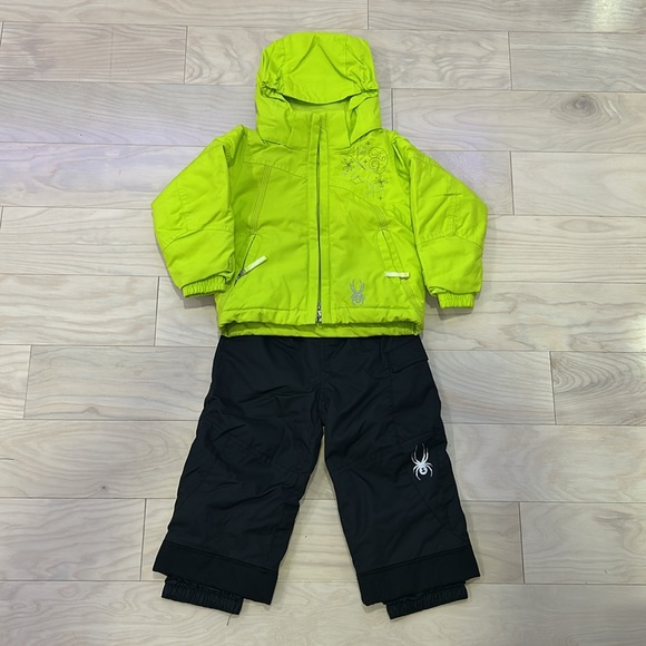 Spyder Ski/Snow jacket and pants set .